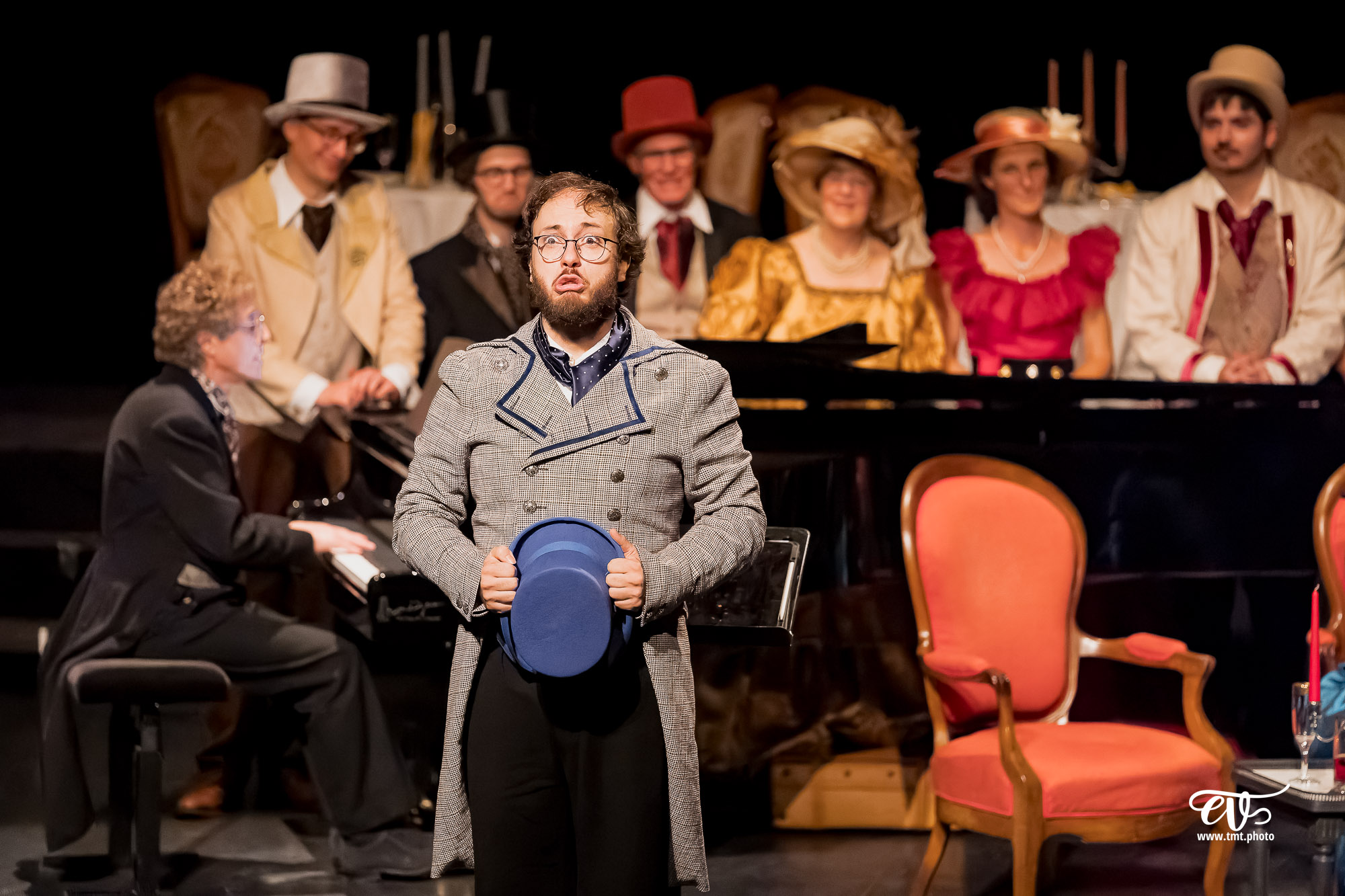 DANS LE SALON DE ROSSINI